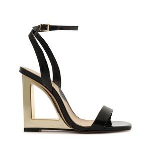 SCHUTZ Filipa Patent Leather Sandal: Brand New in Box